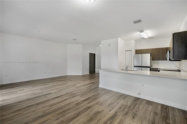 Building Photo - 15500 SW 136th St