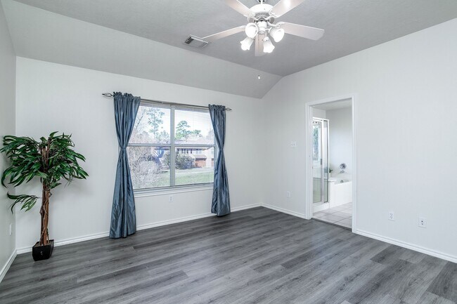 Building Photo - 63 Summer Haze Cir