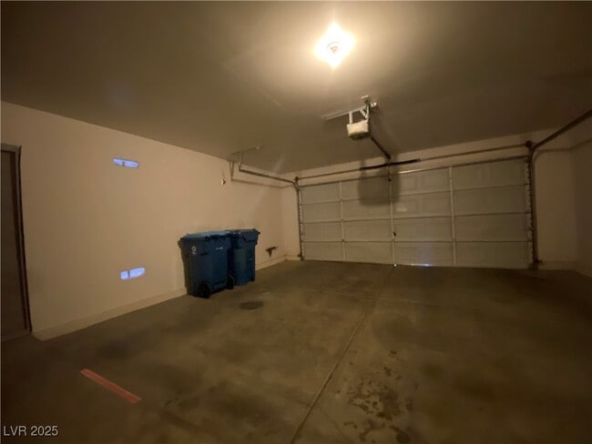 Building Photo - 5351 Cholla Cactus Ave