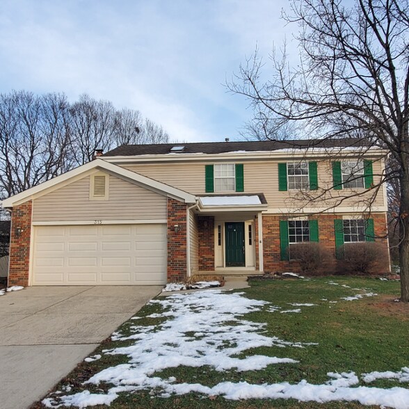 Primary Photo - 315 High Meadows Village Dr