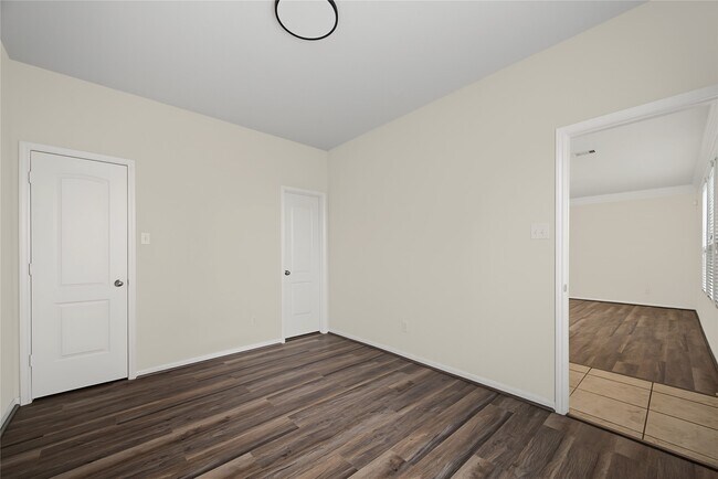 Building Photo - 18307 All Oak Trail