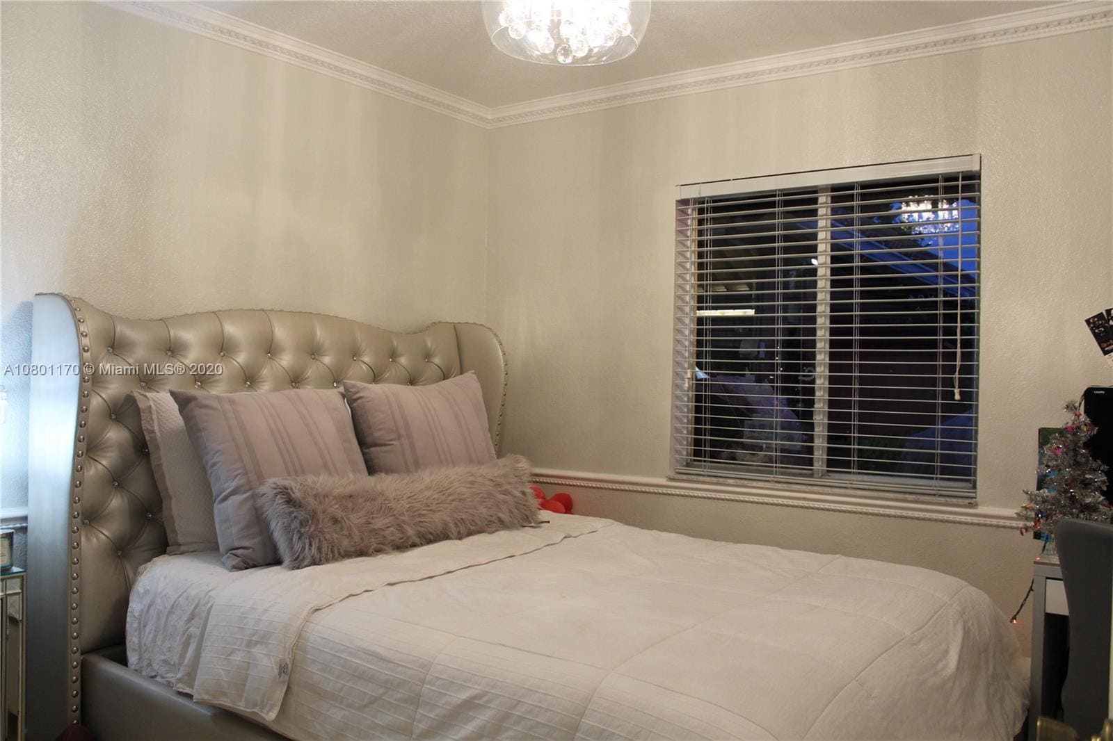 Building Photo - 14891 SW 141st Ter