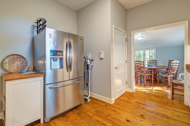 Building Photo - 24 Jefferson Dr