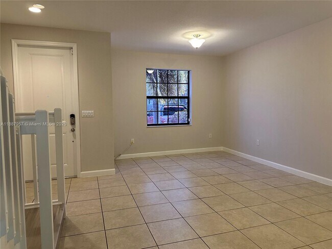 Building Photo - 15109 SW 113th Terrace
