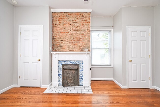 Building Photo - 4221 Bell St