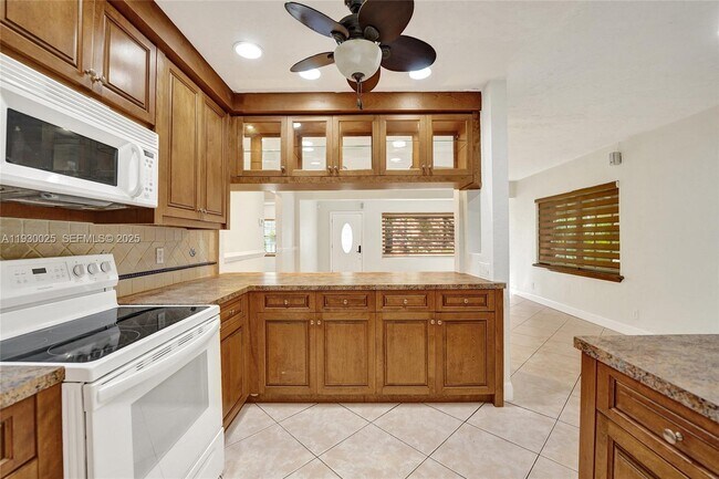 Building Photo - 2611 Roosevelt St