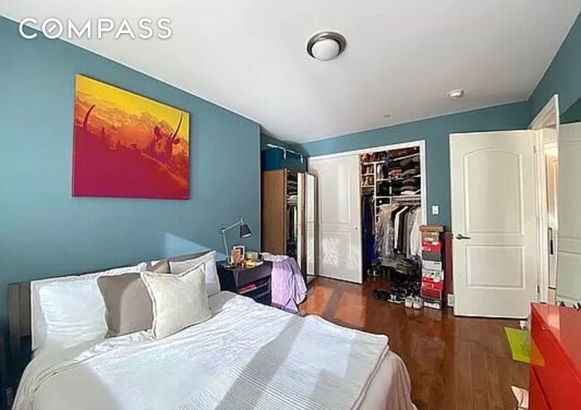 Building Photo - 456 W 167th St