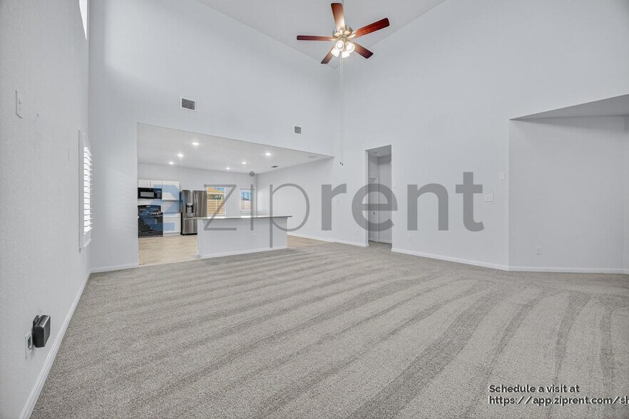 Building Photo - 8303 Kettles Rdg