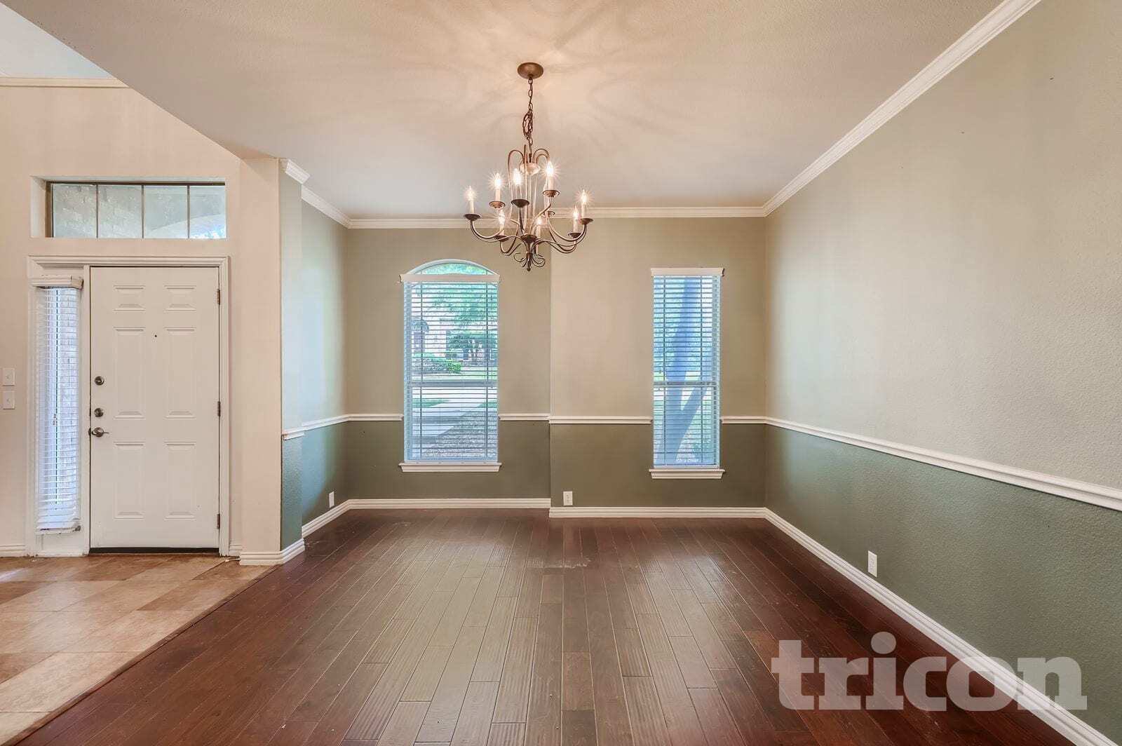 Building Photo - 8698 Fisher Dr