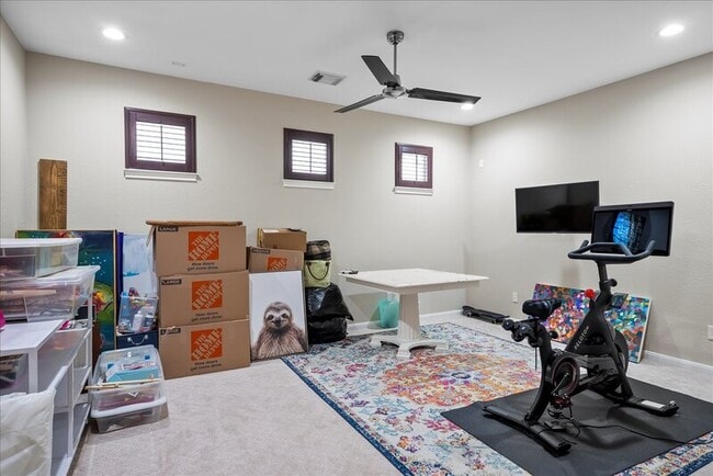 Building Photo - 12921 Bloomfield Hills Ln