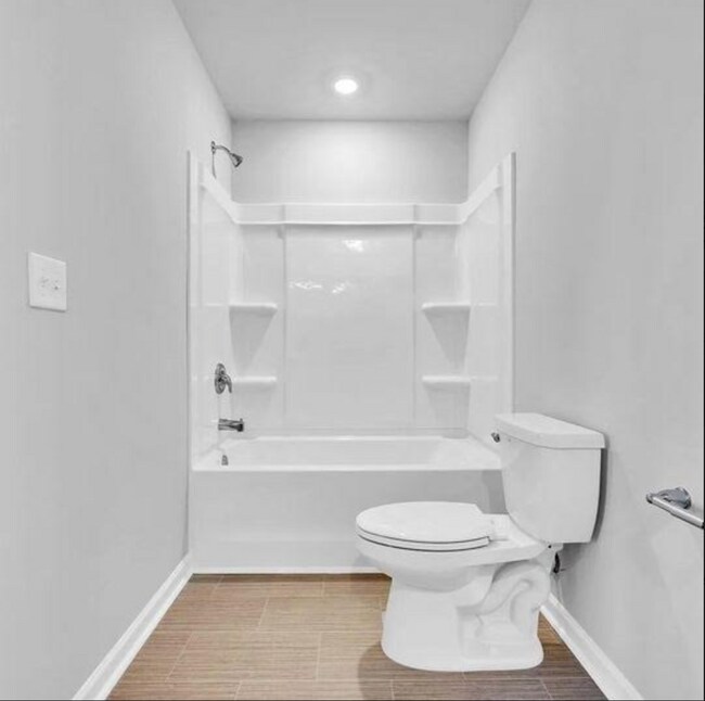 Building Photo - 583 Harrison Mill St