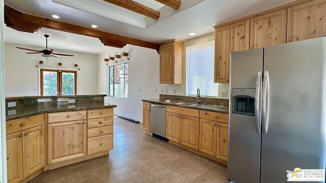 Building Photo - 51220 Avenida Velasco