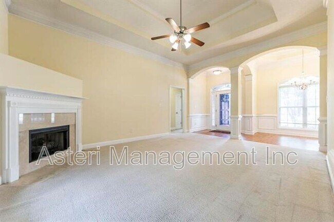Building Photo - 522 Manchester Ln
