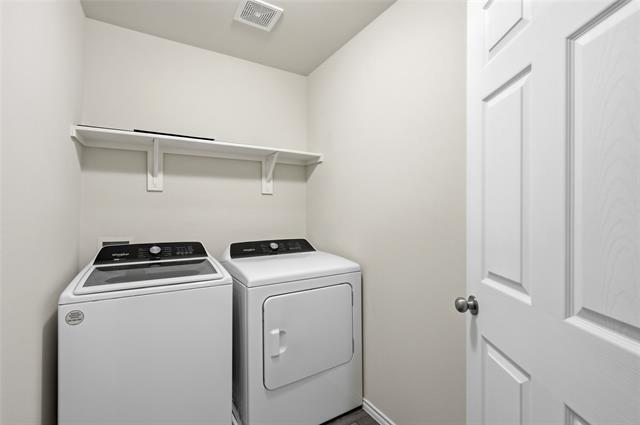 Building Photo - 412 Glenwick Ln
