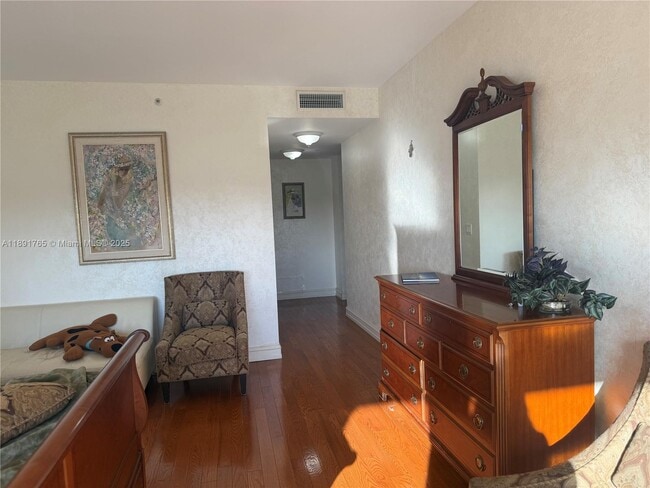Building Photo - 9601 Collins Ave