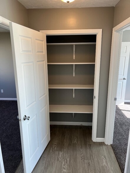 Building Photo - 109 Makayla Ave