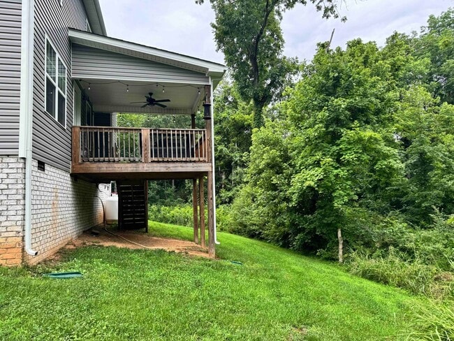 Building Photo - 1057 Brightwood Ct