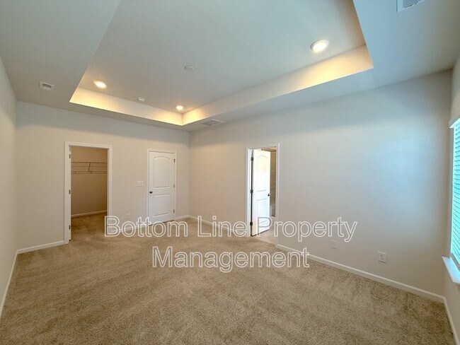 Building Photo - 3409 Glenn Hope Wy