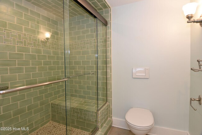 Building Photo - 322 Causeway Dr
