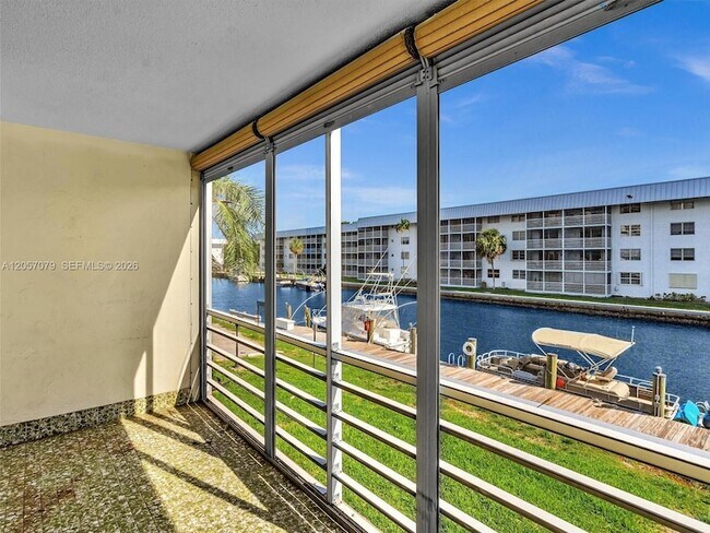 Building Photo - 3600 NE 170th St