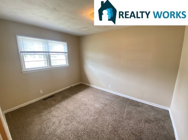 Building Photo - Great 3 bedroom home available in north Lincoln.