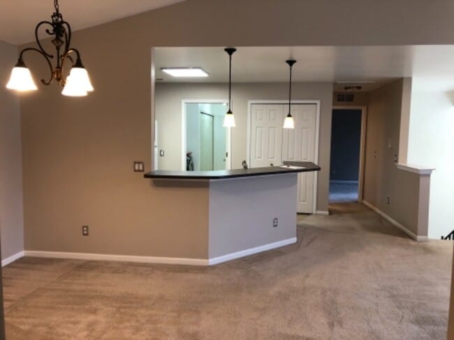 Building Photo - 51761 Adler Park Dr W