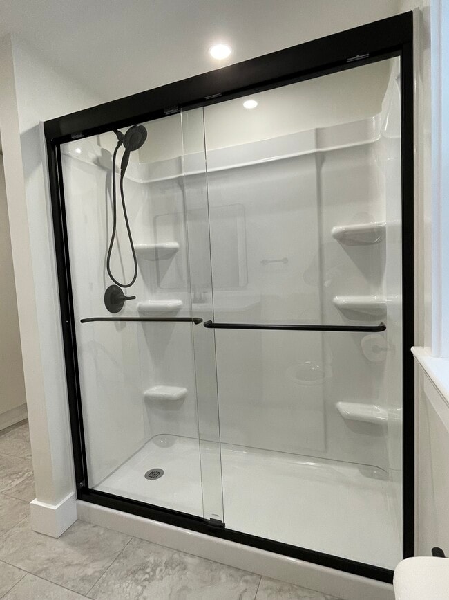 Building Photo - 21335 Green Spring Rd