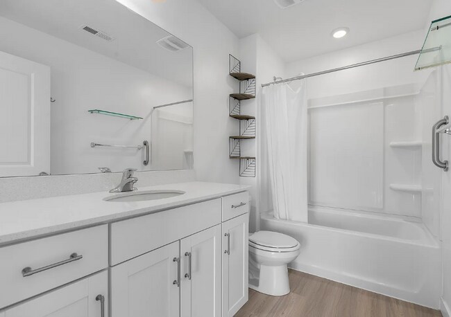 Building Photo - 3581 Grassland Dr