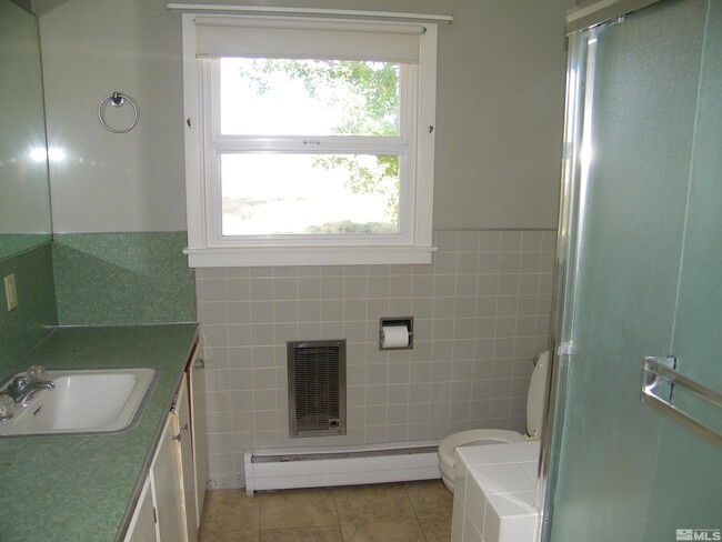 Building Photo - 494 Mottsville Ln