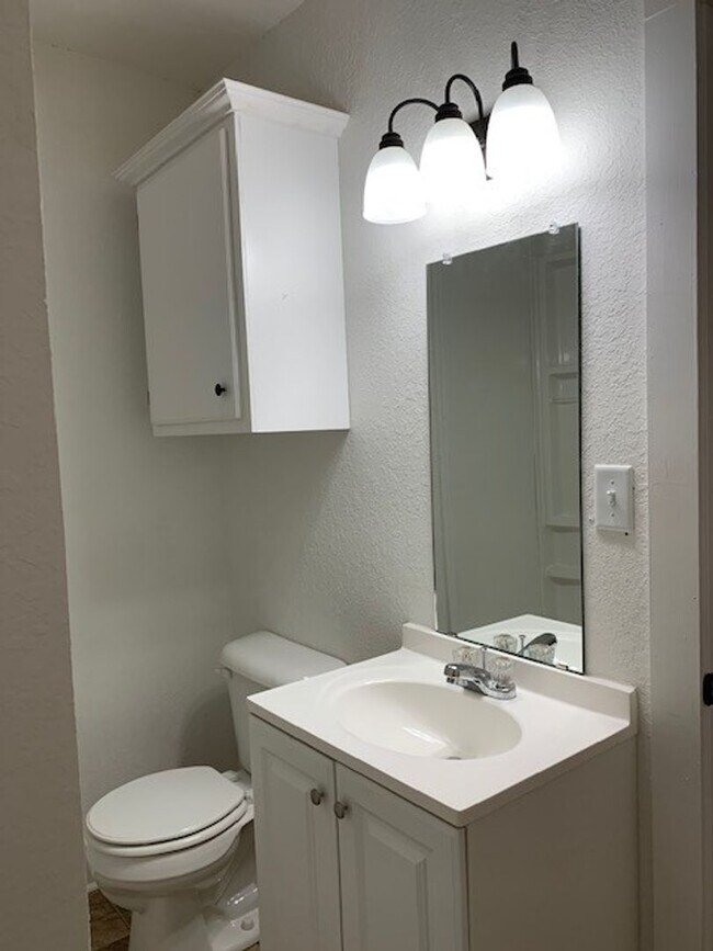 Building Photo - 1715 Division-***COMING SOON***