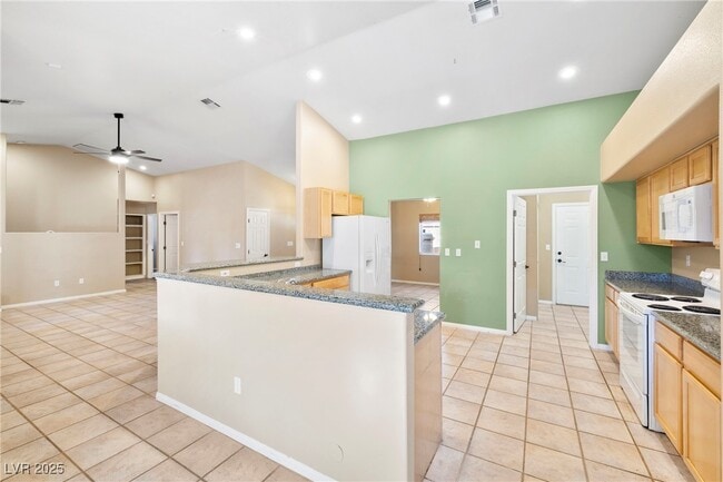 Building Photo - 6171 Starlight Dr