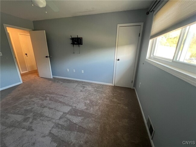 Building Photo - 245 Wildwood Ridge