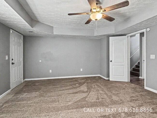 Building Photo - 80 Rivercrest Ln