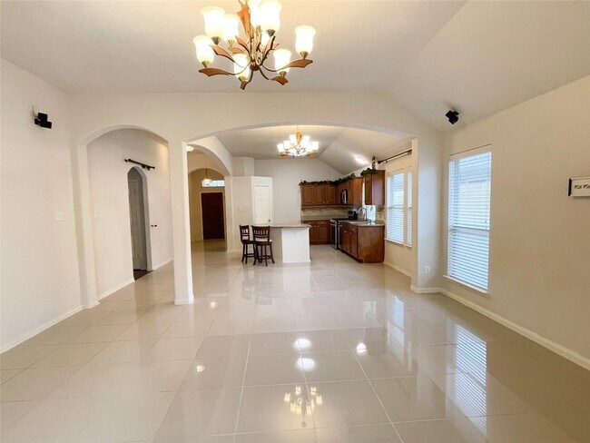 Building Photo - 3257 Gladewater Ln