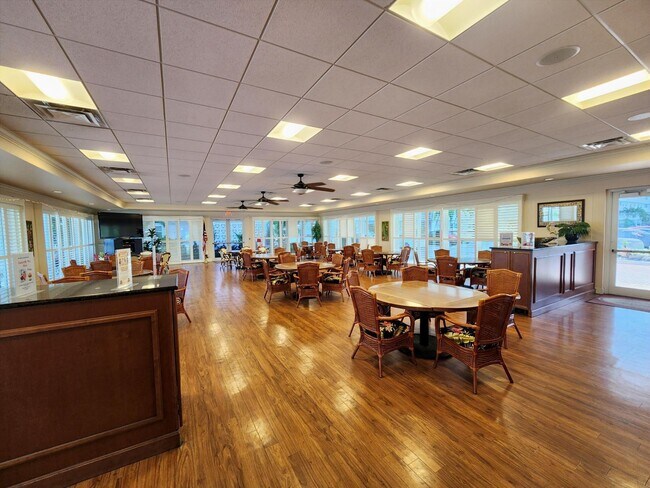 Building Photo - 2000 S Federal Hwy