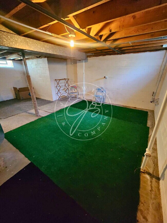 Building Photo - 3 bed 3 bath home for rent near University of Toledo!