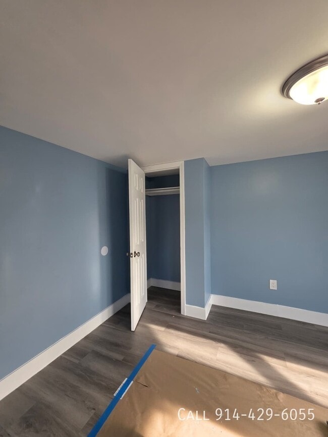 Building Photo - 217 S Tenth Ave