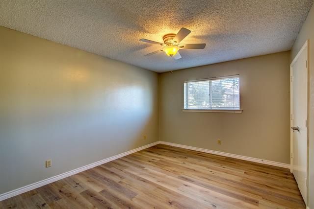 Building Photo - 225 Sovereign Ct