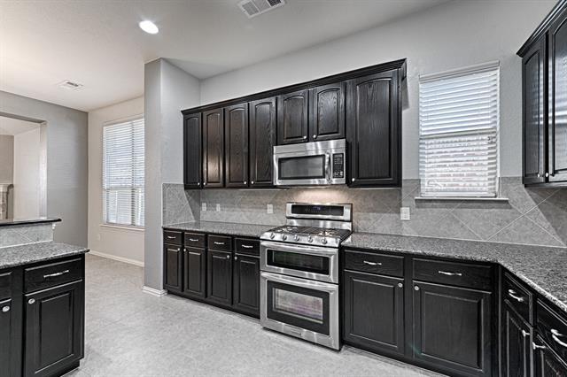 Building Photo - 8840 Night Wind Ln