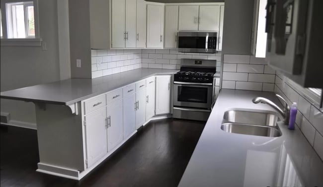 Building Photo - Thoughtfully Designed 3-Bedroom with Uniqu...