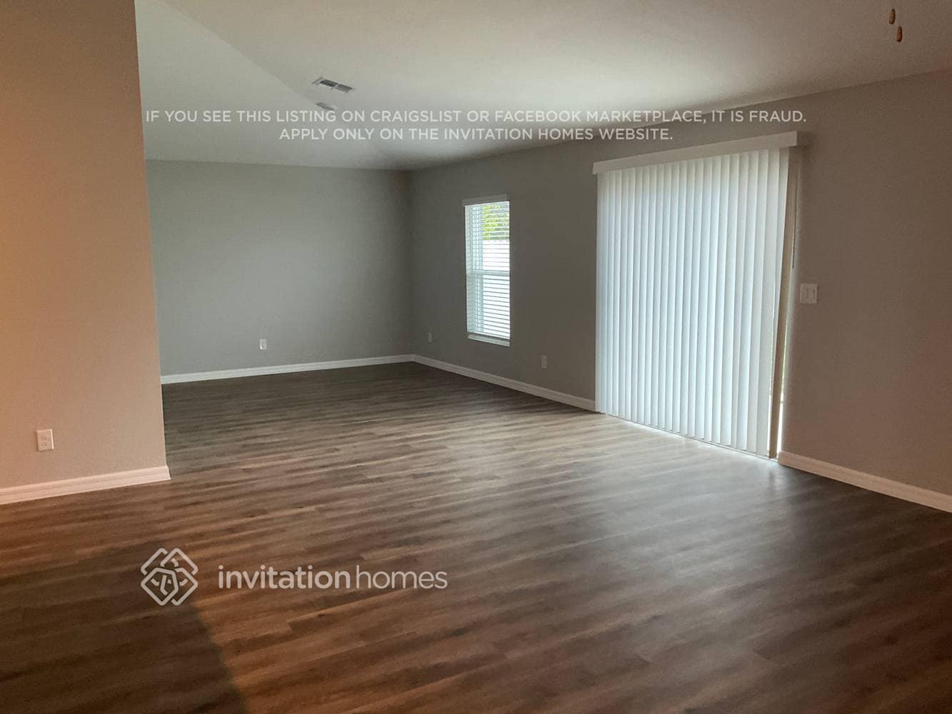 Building Photo - 214 SW 15th Pl