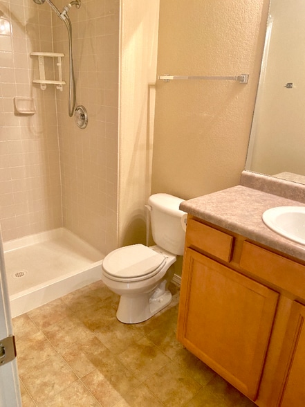 Building Photo - 8160 Cassabella Ct