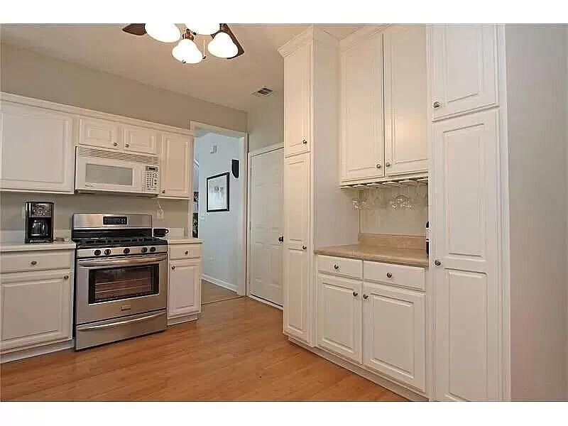 Building Photo - 2706 Cottesford Dr SE