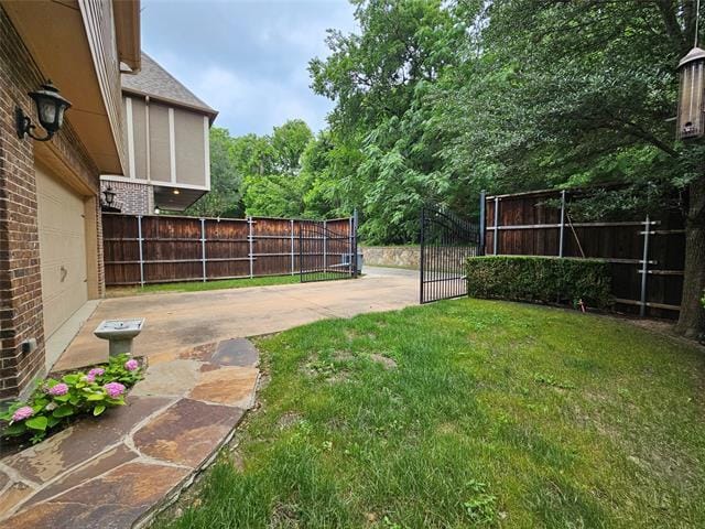 Building Photo - 988 Shadyside Ln