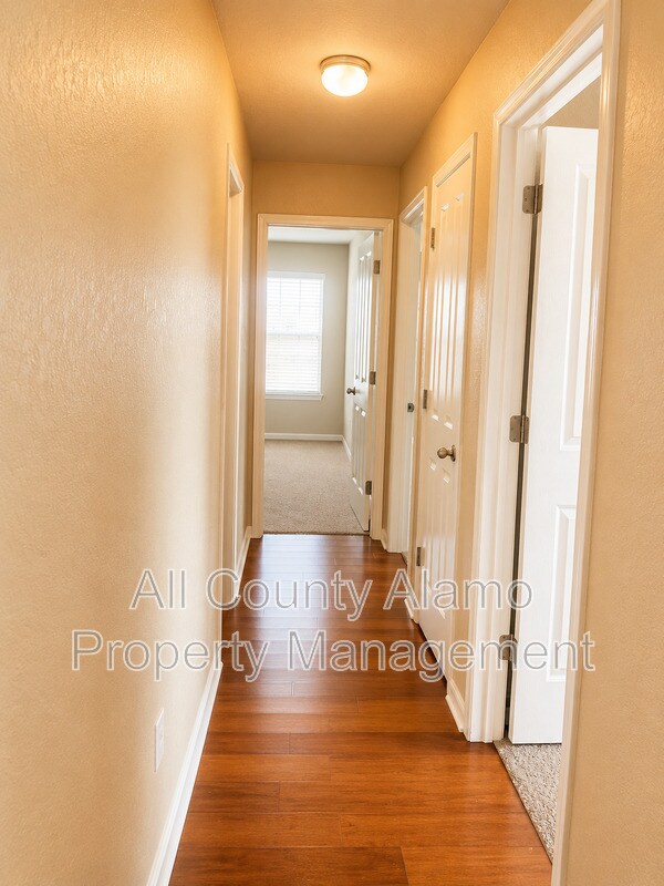 Building Photo - 5565 Saffron Way
