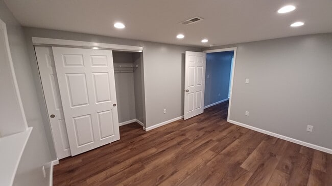 Building Photo - 1836 Engle