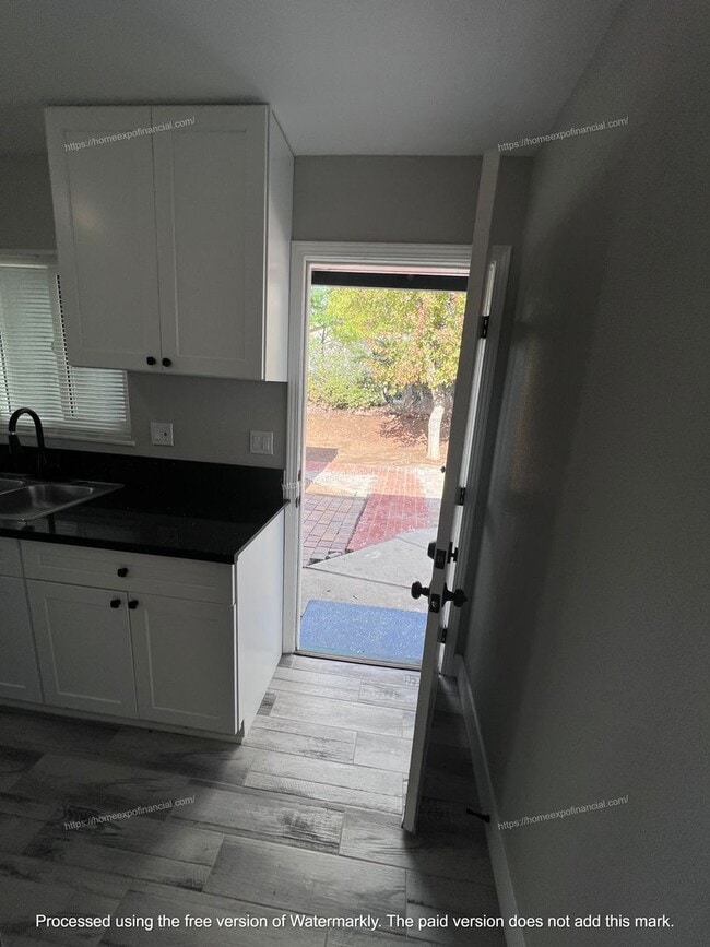 Building Photo - Nice Home For Rent