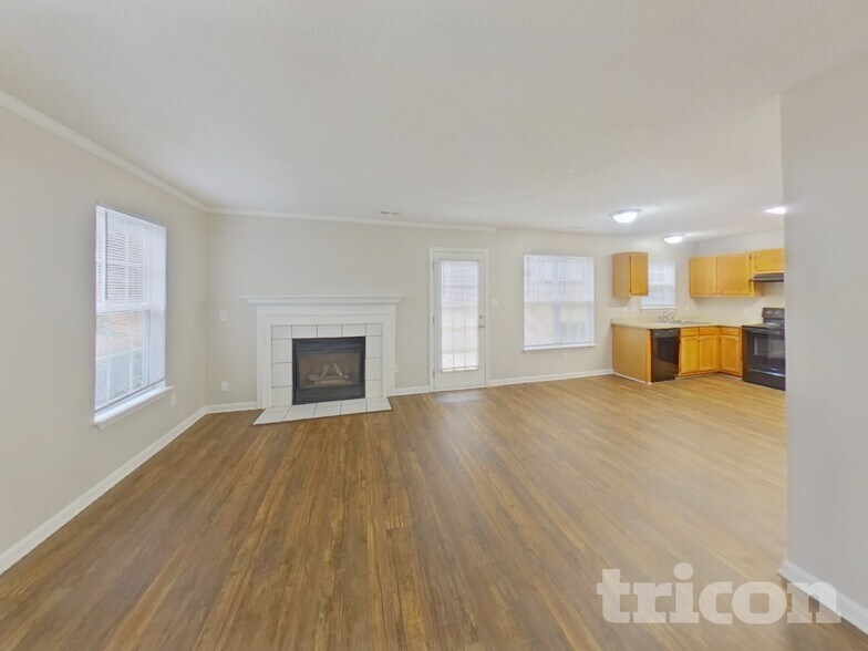 Building Photo - 13113 Woodland Farm Dr