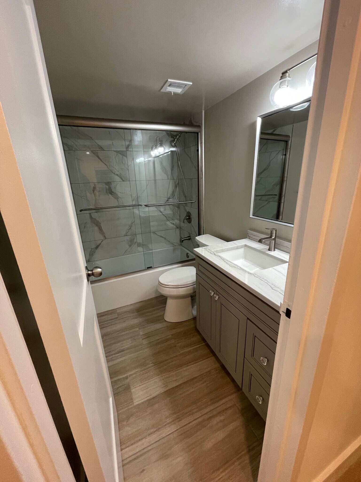 2nd Bedroom - 1831 NE 38th St