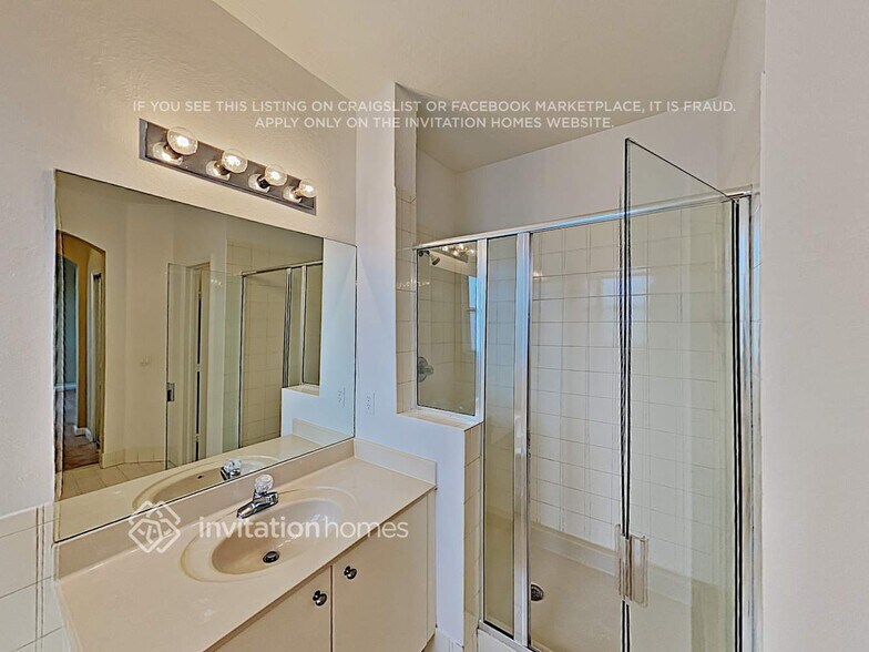 Building Photo - 11390 NW 83rd Way